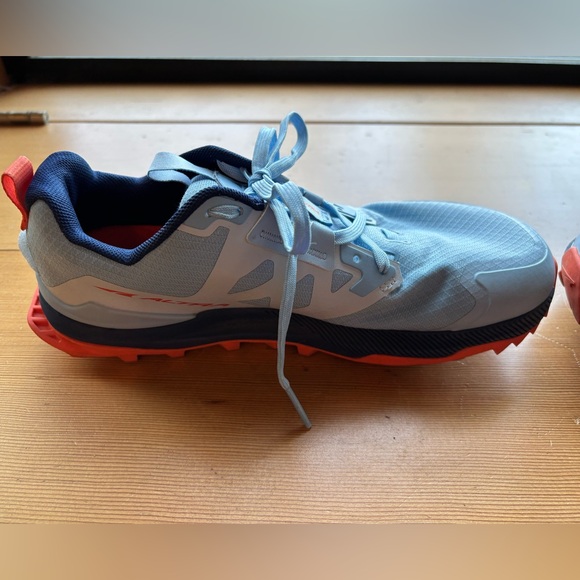Altra Lone Peak 7 Women’s Trail Running Shoes - Picture 4 of 8